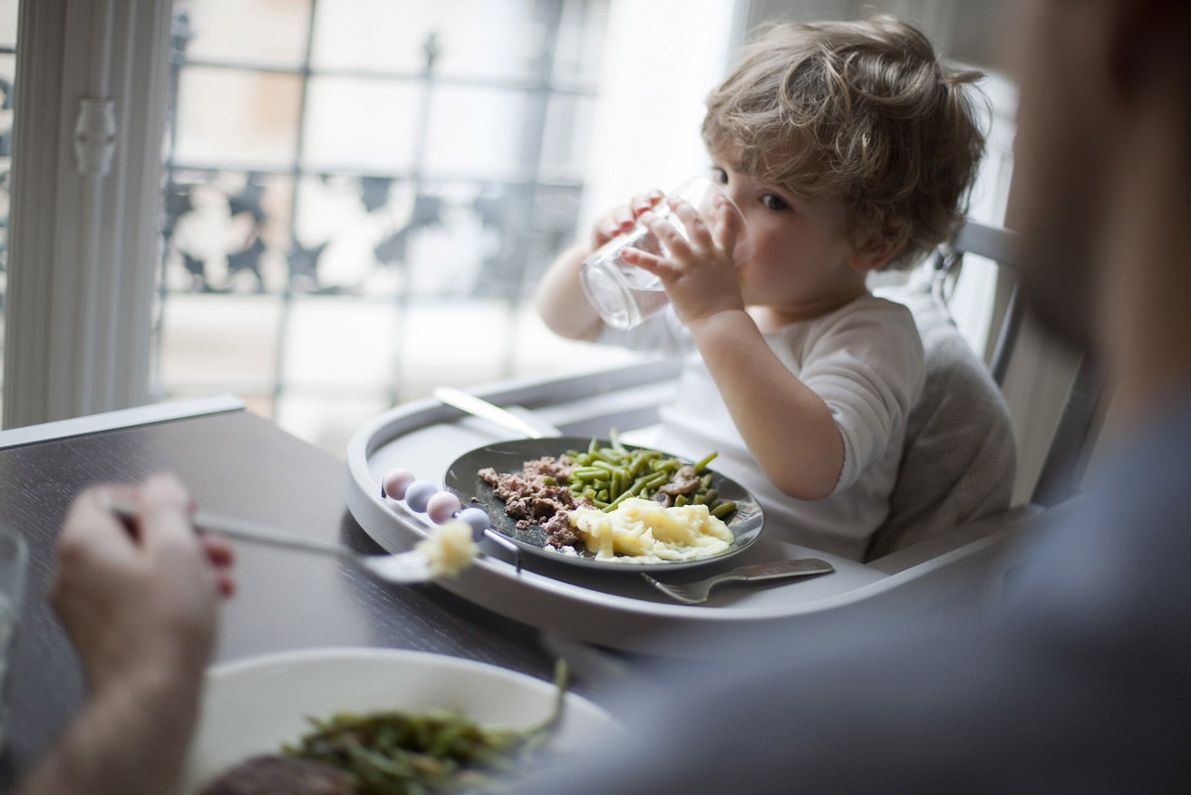 Le 1er mois de mon bébé : éveil, alimentation, santé