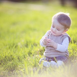 Comment protéger bébé du froid en poussette ou porte-bébé ?, Autour de  bébé