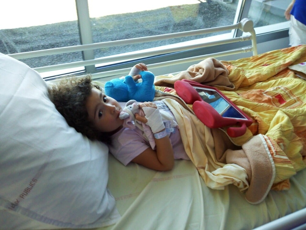 maya-hopital