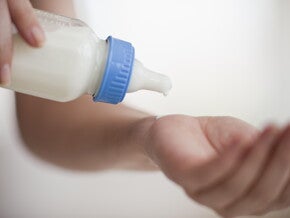 bébé_est_encore_trop_petit