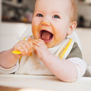 C'est le moment de la diversification alimentaire de bébé ? Préparez-vous avec ce kit pratique 