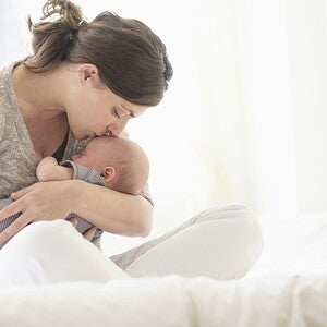 Bébé refuse le biberon ? Nos 5 astuces