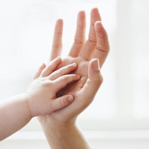 5 idées de cadeaux à réaliser avec bébé