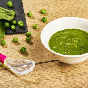 Recette purée de petits pois et jeunes pousses d'épinards pour bébé