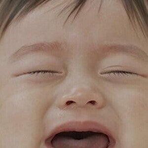 pourquoi-pleure1 Baby laying and crying
