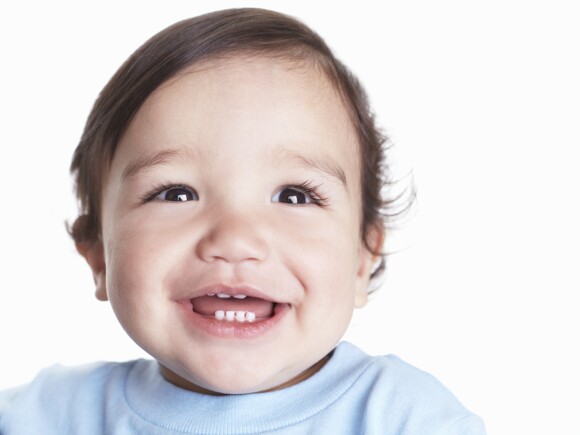 Les dents de lait de bébé Comment prendre soin des dents de lait