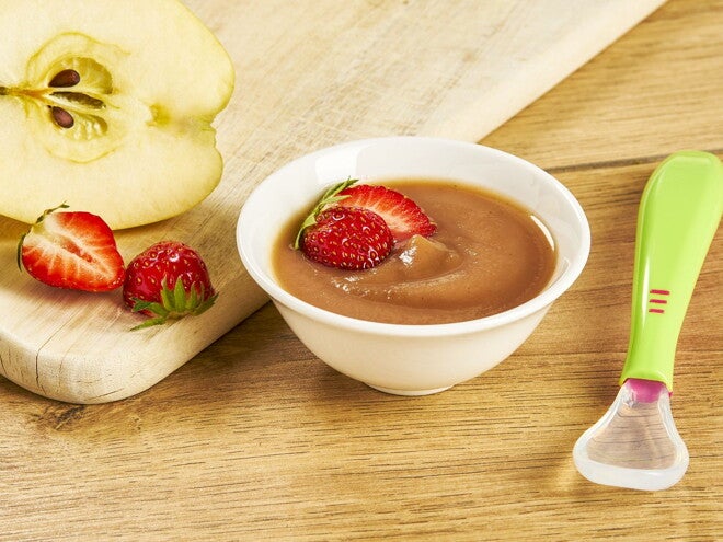 Recette purée de pommes et fraises pour bébé Recette purée de pommes et fraises pour bébé