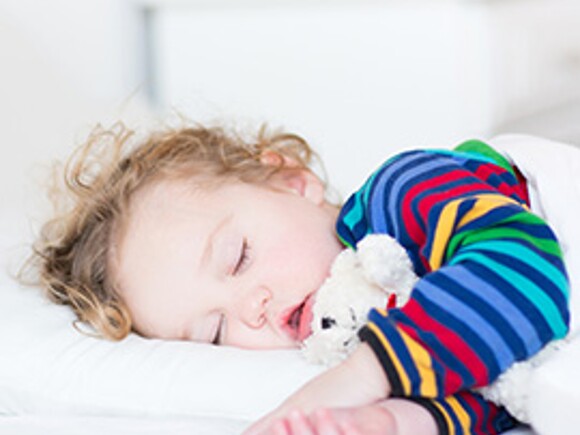 Comment aider bébé à faire ses nuits ? 11 conseils