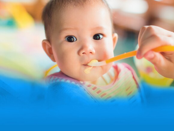 Bébé refuse de manger : que faire ? Bébé refuse de manger : que faire ?