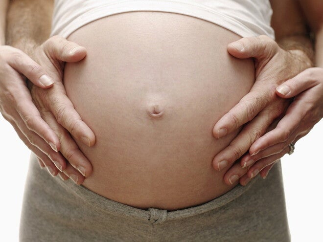 Quand Sent On Bebe Bouger Preparee L Arrivee De Bebe Nestle Bebe