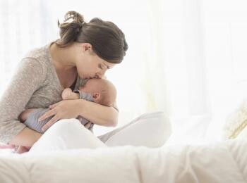 Le repas & Menu de bébé de 4 à 5 mois Le repas & Menu de bébé de 4 à 5 mois