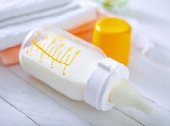 feeding-bottle Baby bottle
